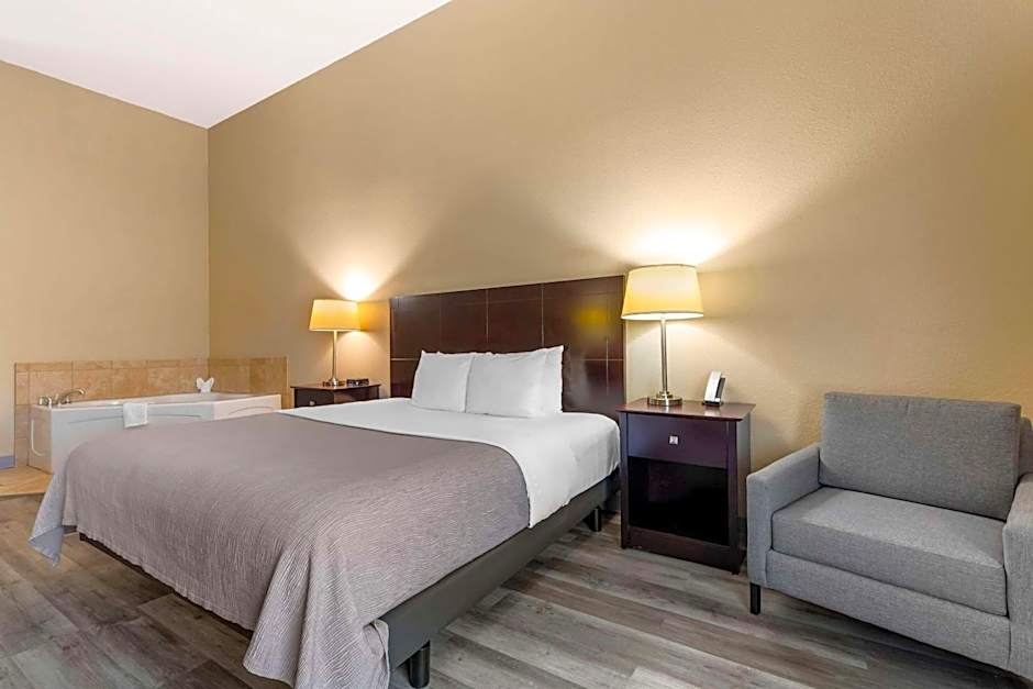 Quality Inn And Suites Groesbeck