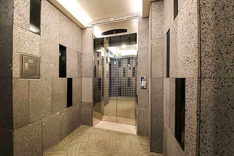 Major Hotel 2