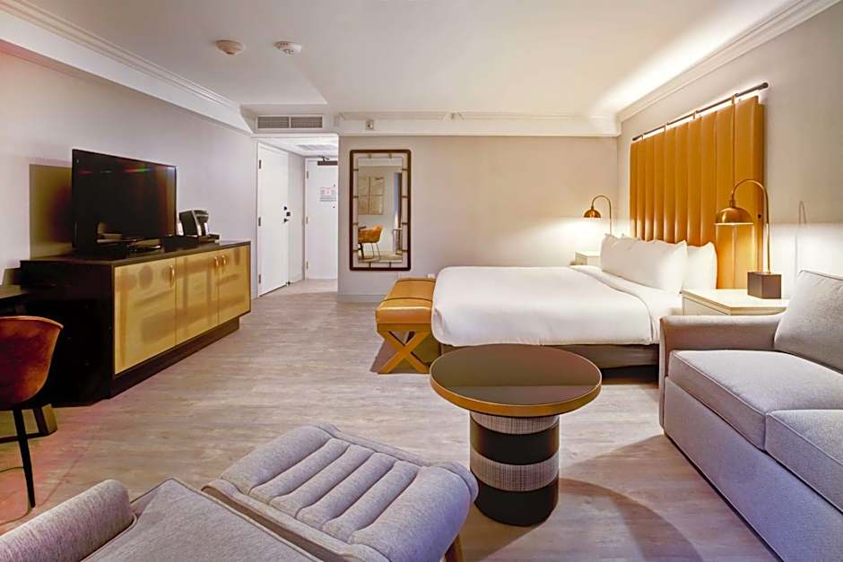 The Inn at Saratoga, Tapestry Collection by Hilton