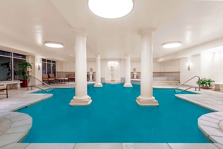 The George Washington A Wyndham Grand Hotel