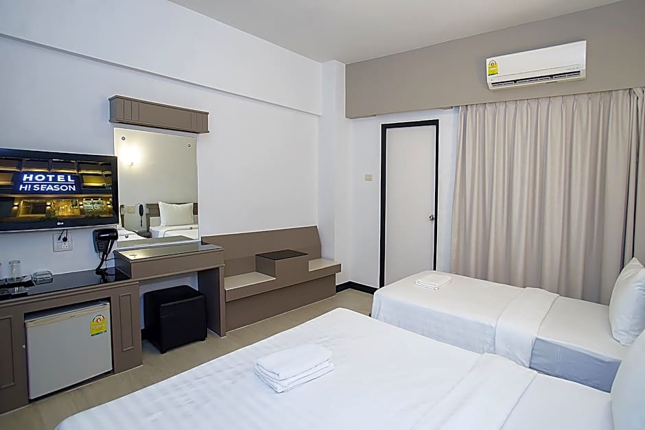 Hi Season Hotel