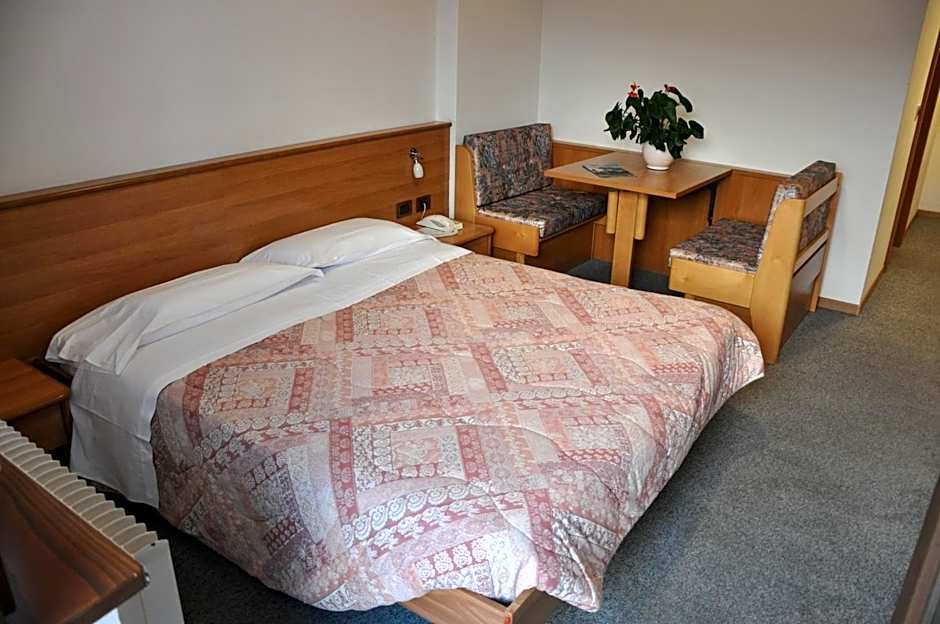 Albergo Dolomiti