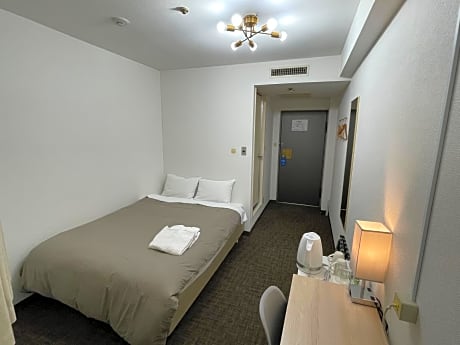 Double Room - Newly Renovated, Non-Smoking