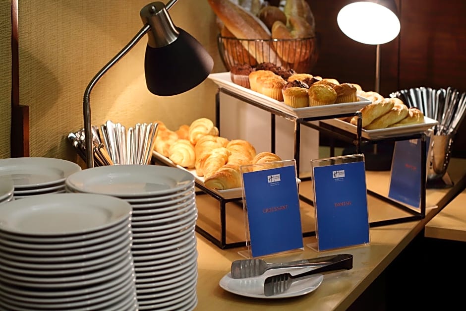 Holiday Inn Express Semarang Simpang Lima By IHG