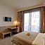 10 Catalani Rooms