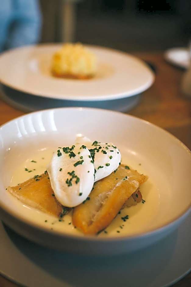 The Powfoot Hotel, Annan