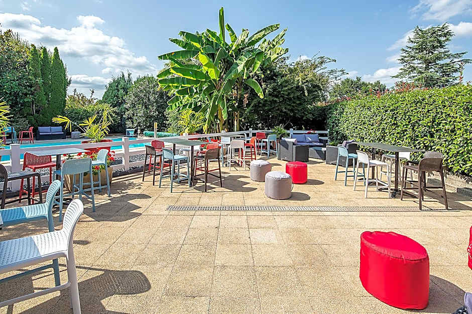 Carré Pau Airport Hôtel