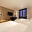 Changwon Brown dot Hotel Palyong