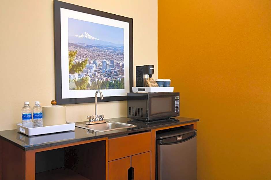 Four Points By Sheraton Portland East