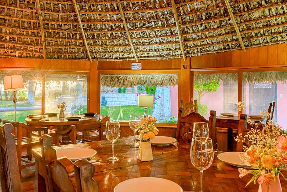 Atotonilco Hotel & Club