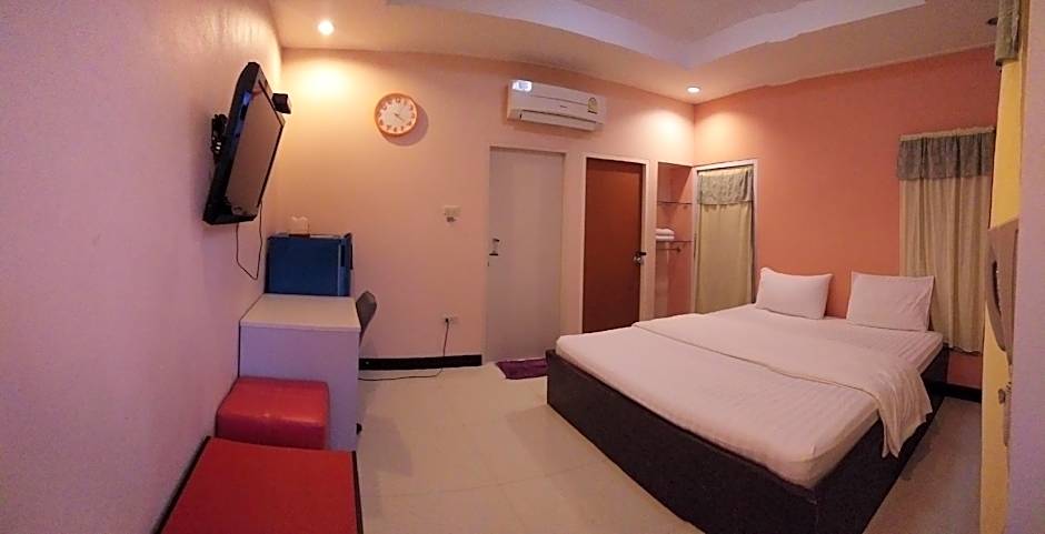 Photo 1 of 18 of Standard 1 Double Bed