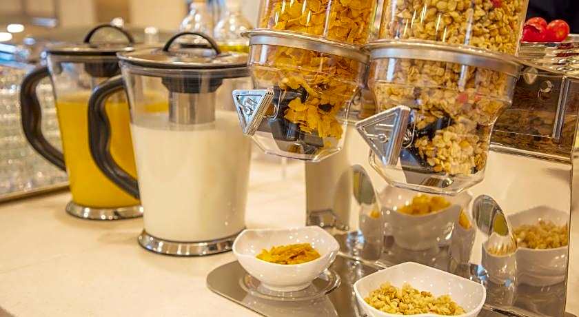 Sotetsu Fresa Inn Kyoto-Shijokarasuma