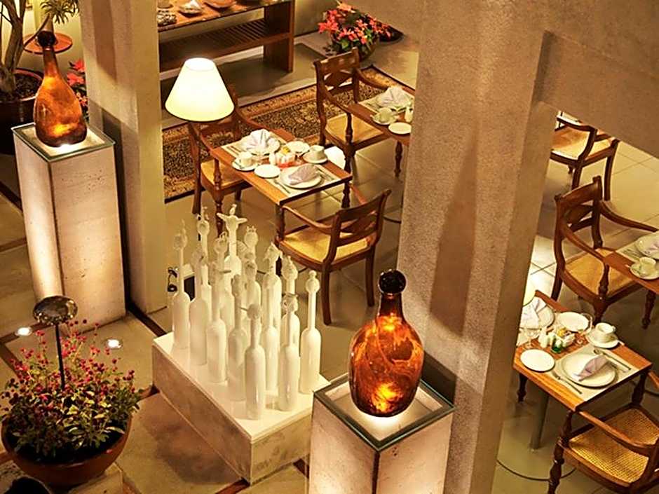 KoenoKoeni Boutique Hotel