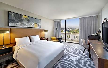Panoramic Suite