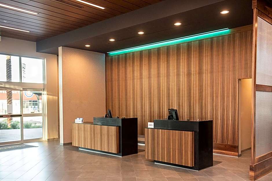 Courtyard by Marriott Mesa at Wrigleyville West