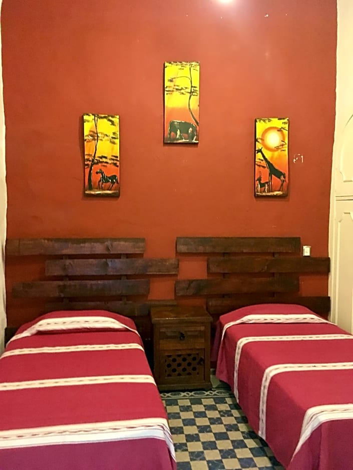 Hotel Rocinante