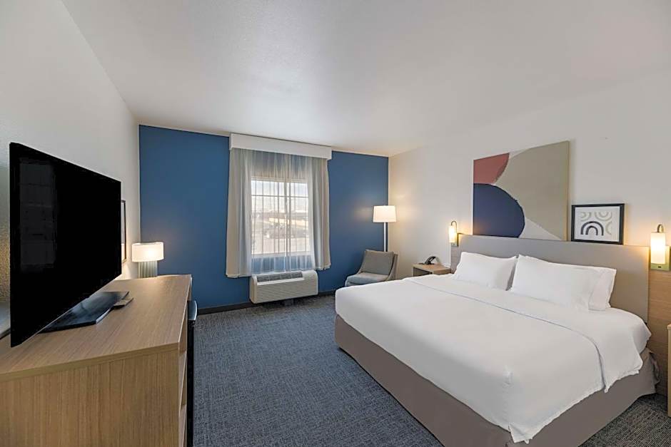 Spark by Hilton Midland South