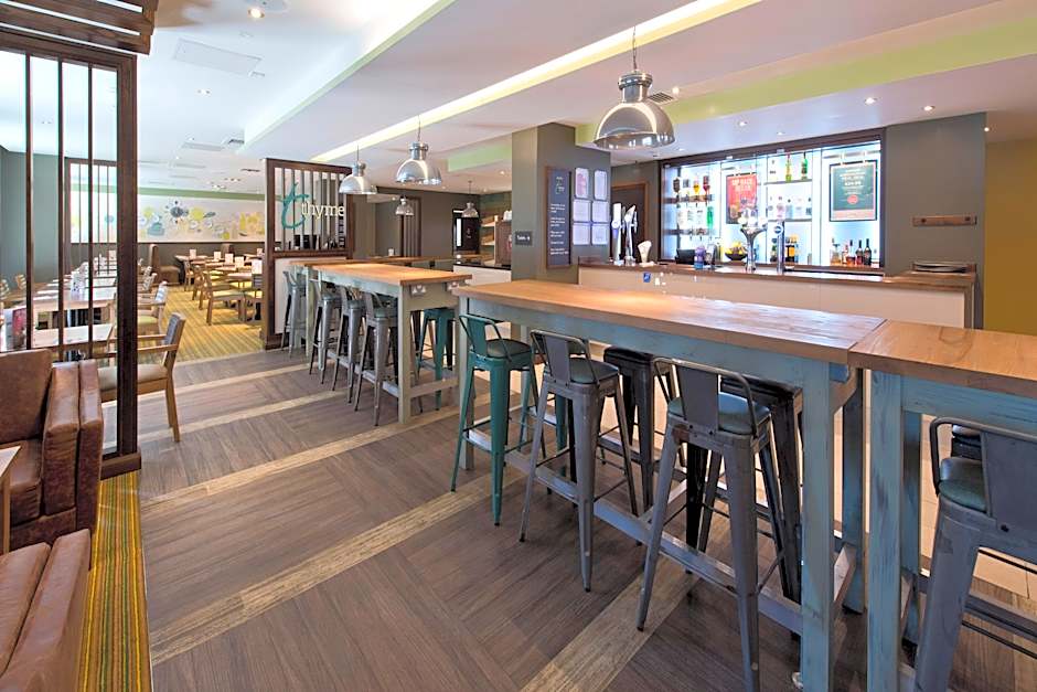 Premier Inn Bournemouth East Cliff