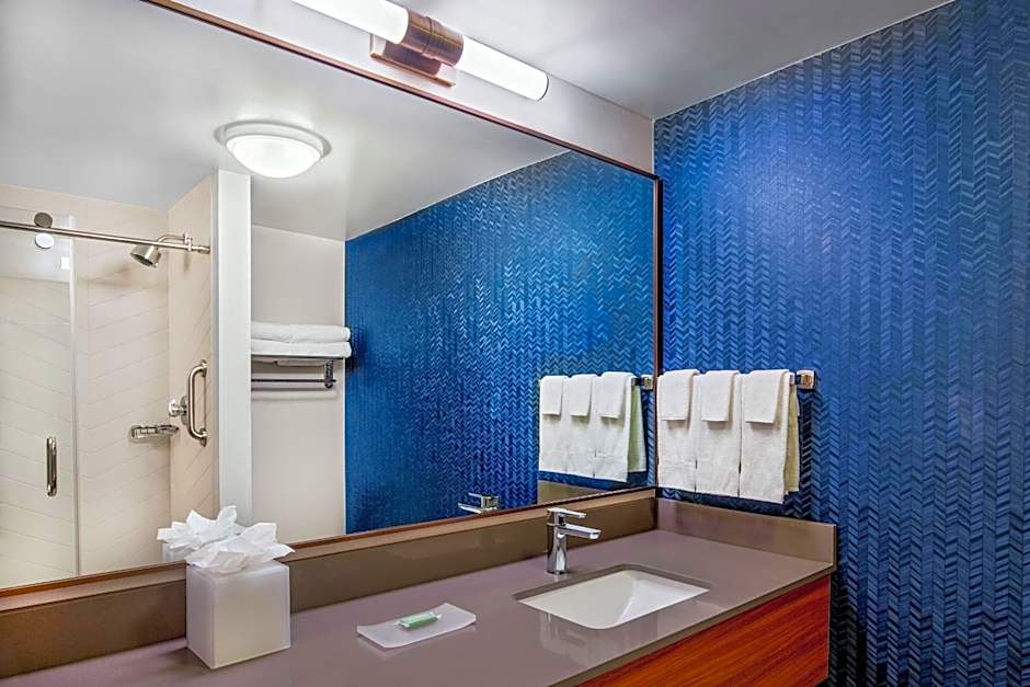 Fairfield Inn & Suites by Marriott Brunswick Freeport