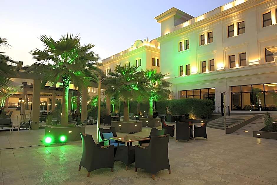 Vittori Palace Hotel and Residences