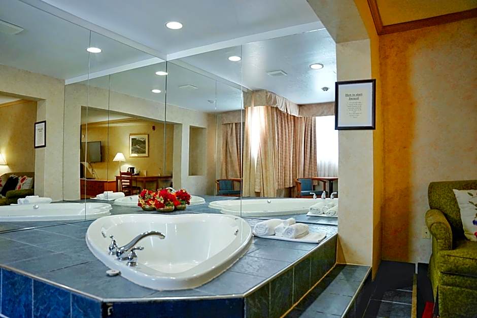 The Glengate Hotel & Suites