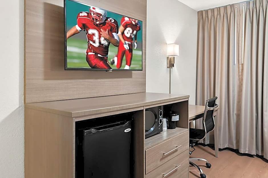 Red Roof Inn Auburn Hills