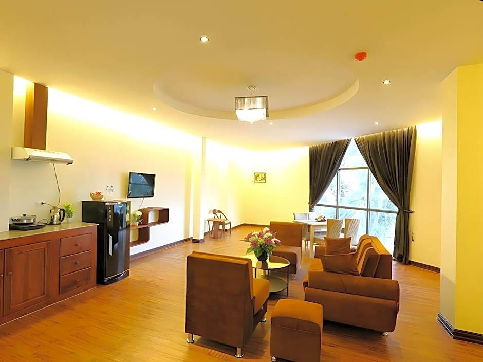 Phonethip Plaza Hotel