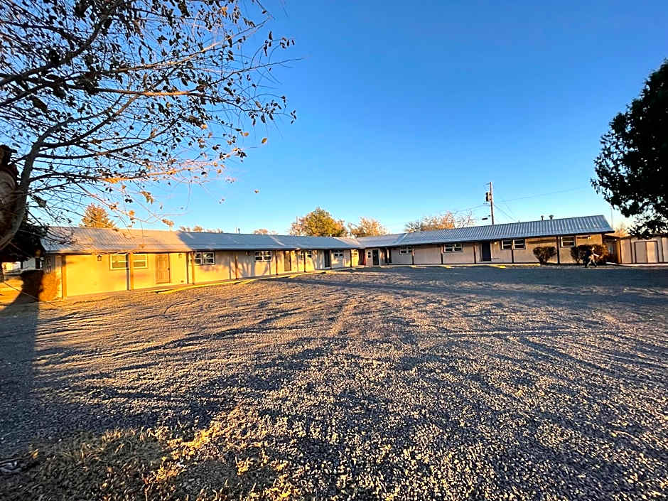 Apt 5 - High Plains Lodge at Nomad Landing
