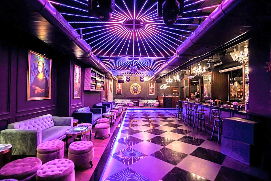 Krishna Palace Hotel