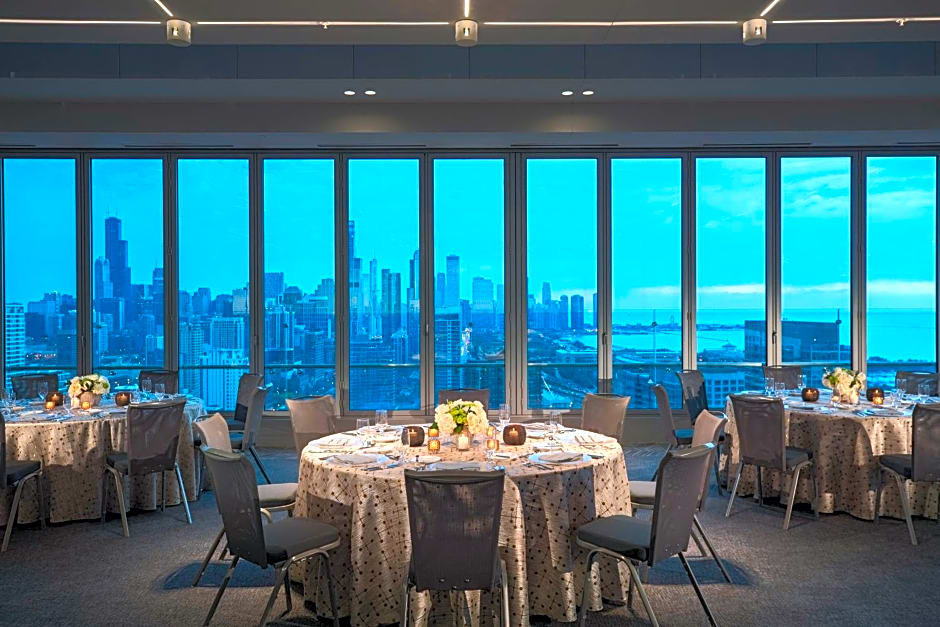 Marriott Marquis Chicago | Reservations Center