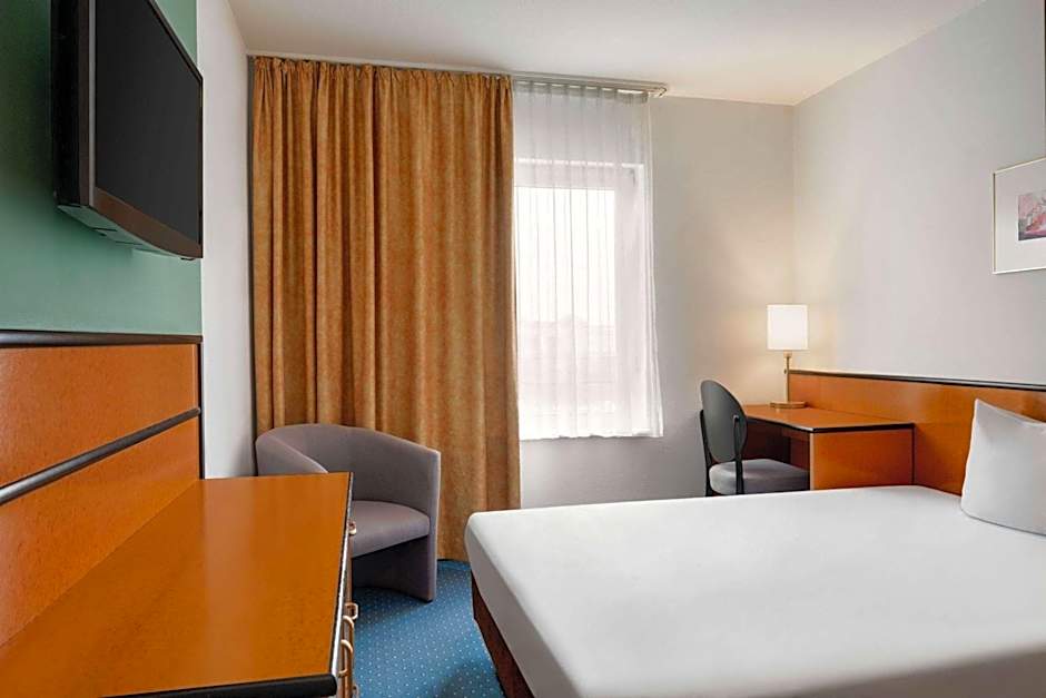 Aspire Frankfurt Airport, Trademark Collection by Wyndham