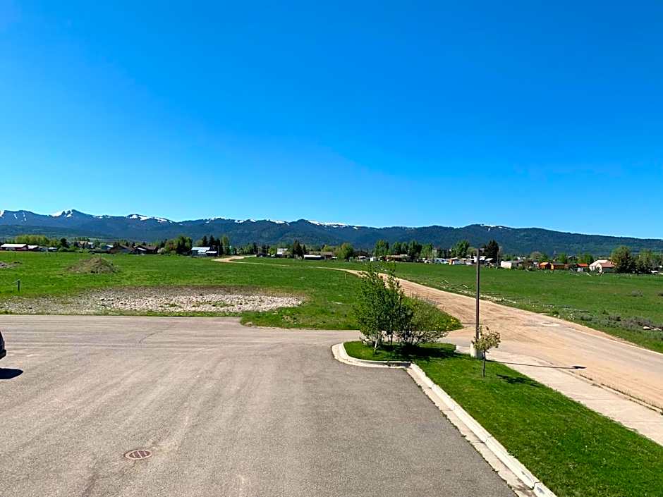 Teton Valley Motel