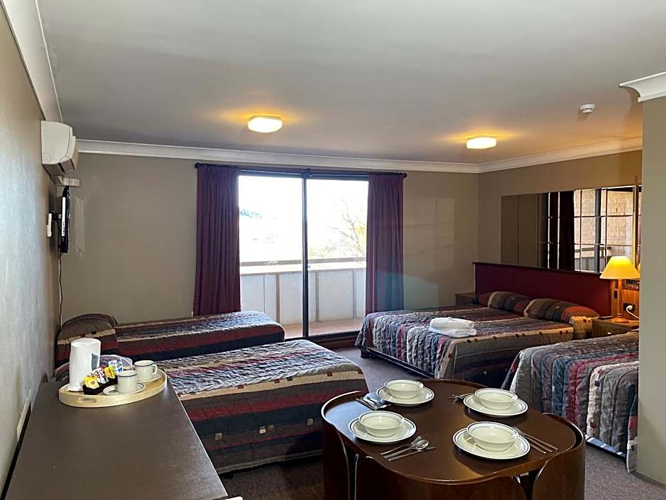 Southern Cross Motor Inn