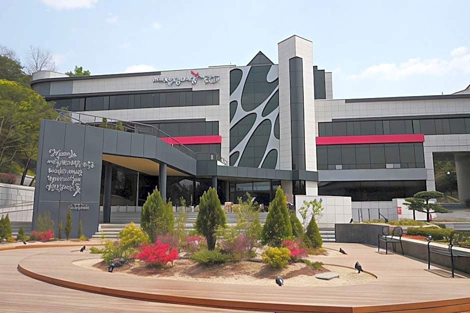 KT&G Sangsangmadang Chuncheon Stay