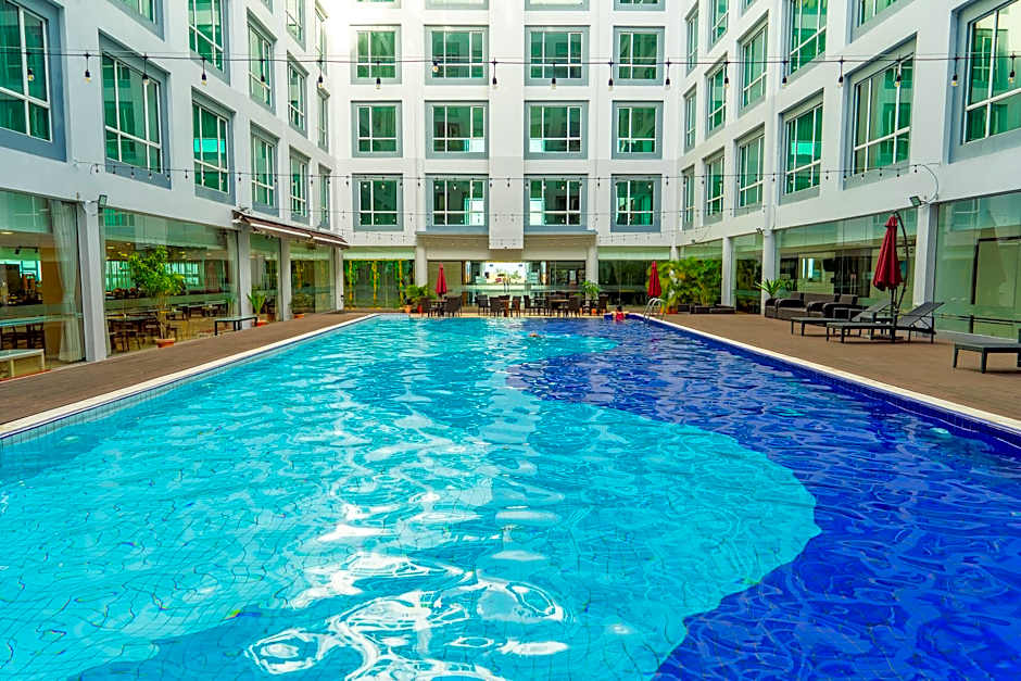 Pan Borneo Hotel Kota Kinabalu