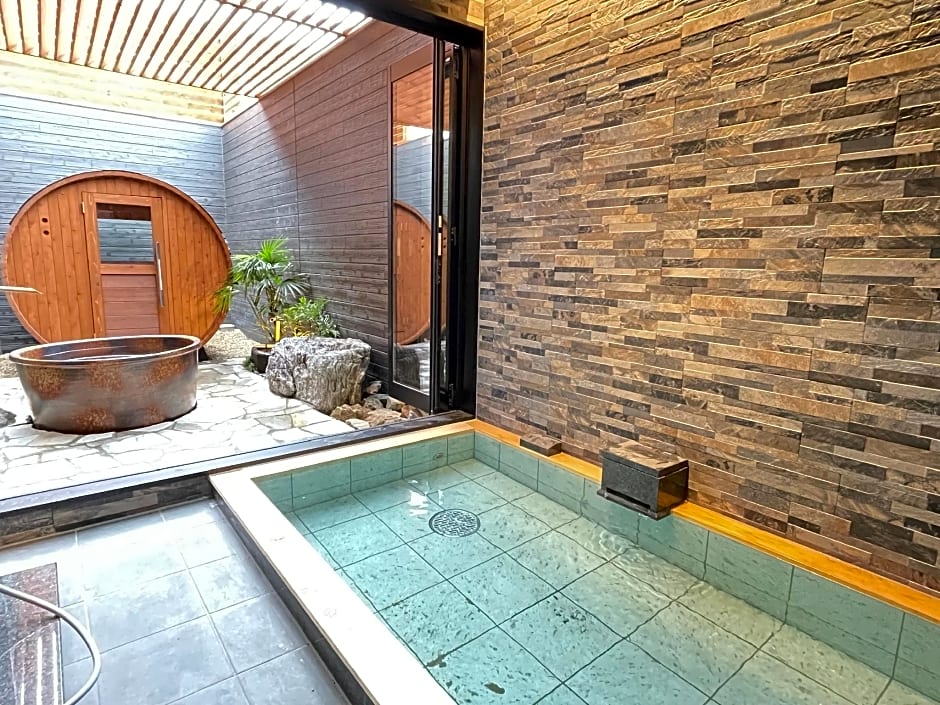 Kansai Airport Spa Hotel Garden Palace