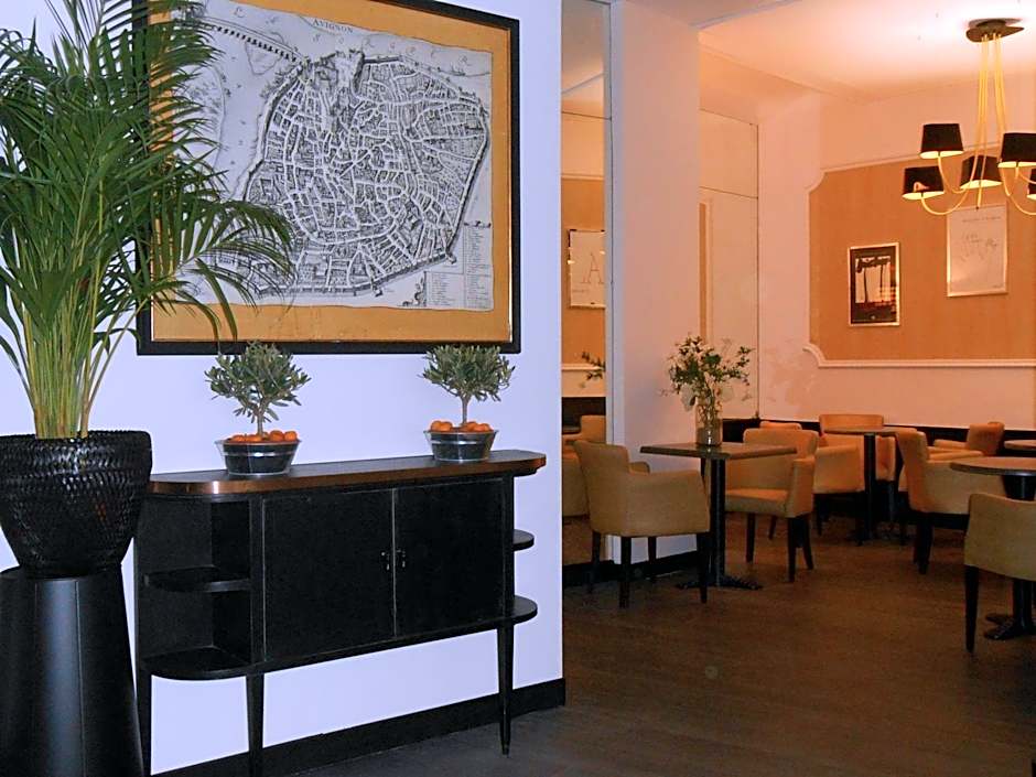 Regina Boutique Hotel