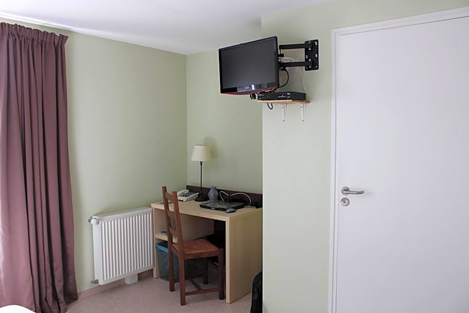 Logis Hôtel Restaurant de la Dore