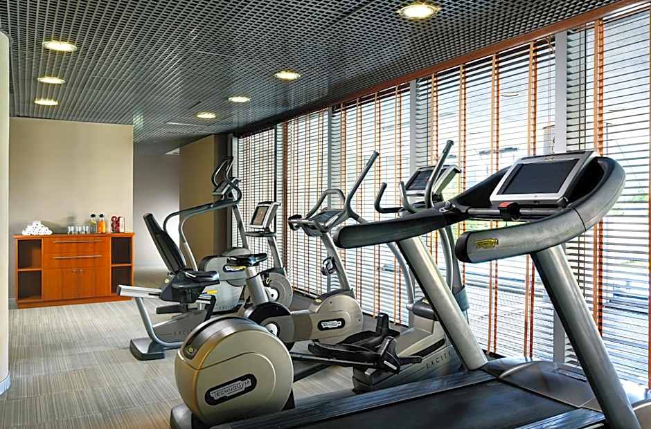 UNA Hotels The One Milano Hotel & Residence