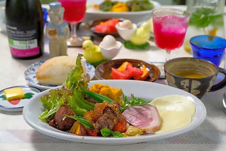 ジビエと田舎暮らしの宿 ヌックスキッチン Japanese Game Meat Cuisine & Lodge Nook's Kitchen