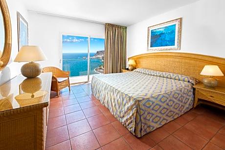 Double Room with Ocean View