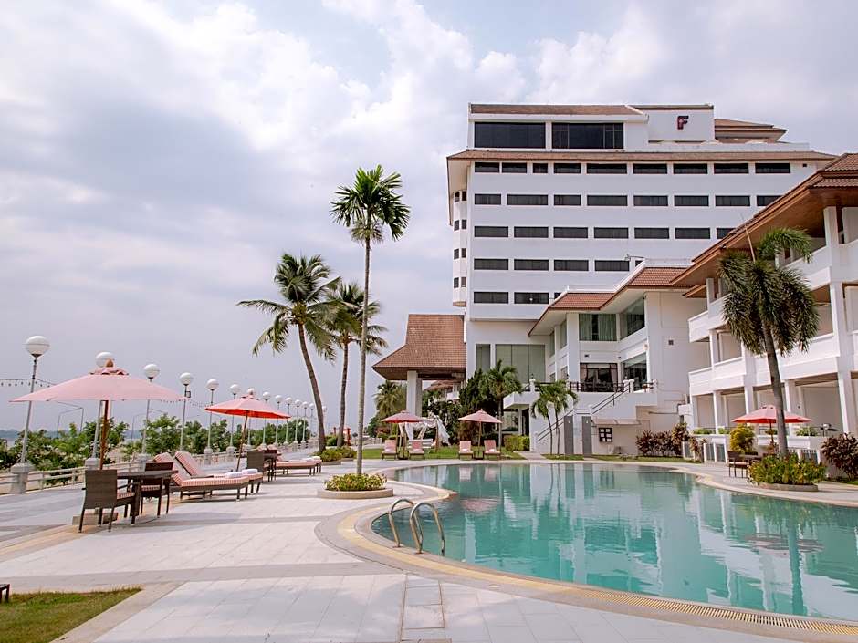 Fortune River View Hotel Nakhon Phanom