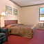 Super 8 by Wyndham Knoxville Downtown Area