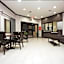 Americas Best Value Inn and Suites IAH Airport North