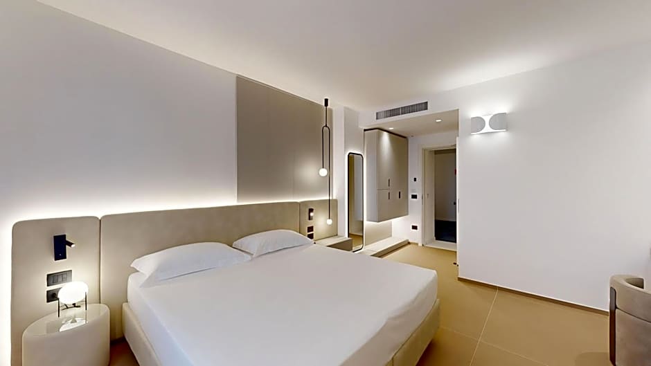 PRIMO OSTUNI HOTEL