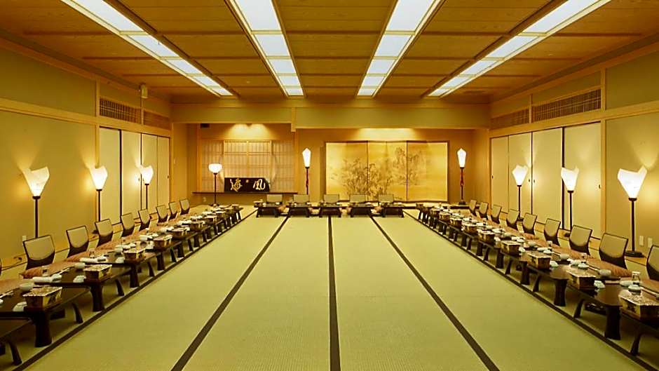 Yamaumi Onsen Shyuku Kaifuu