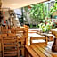 Silk Road Hotel