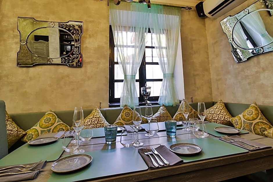 La Maison by Dia Hotels and Homes