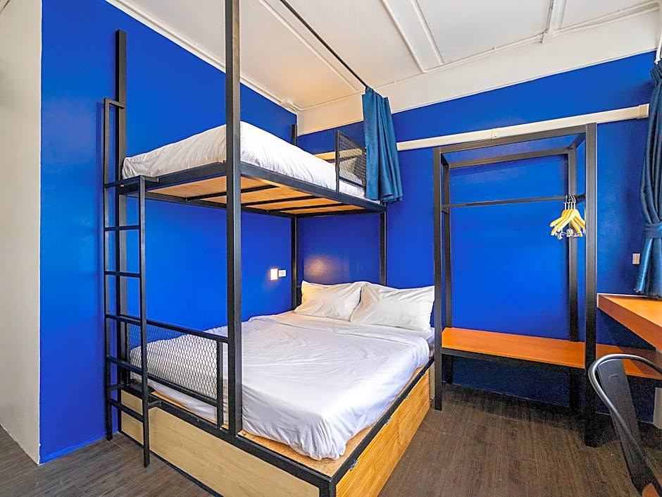 Marco Polo Phuket Poshtel & Bistro