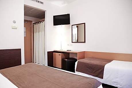 Triple Room with Balcony